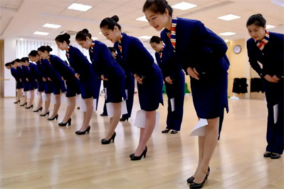 茜子禮儀 專業(yè)禮儀策劃服務(wù)，打造卓越社交體驗(yàn)